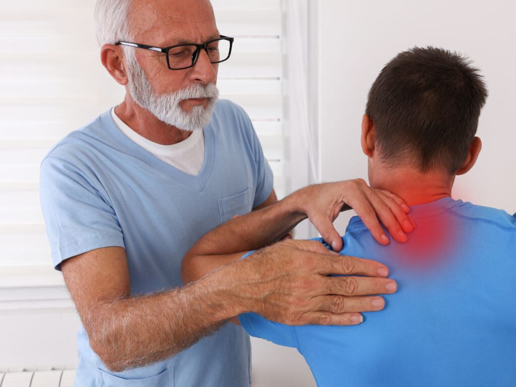 Joint pain treatment consultation by orthopedic doctor in Kanpur